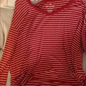 Long sleeve v neck American Eagle